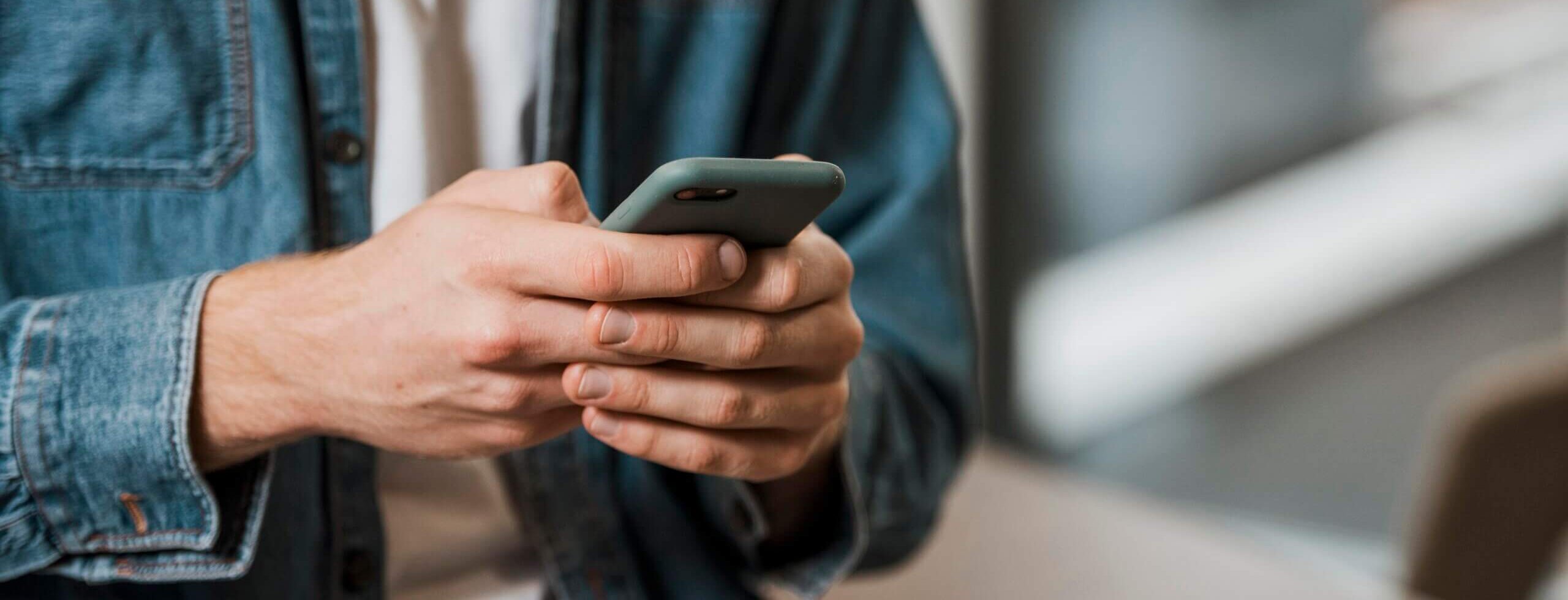 Jak oszczędzać internet mobilny? 10 sprawdzonych porad